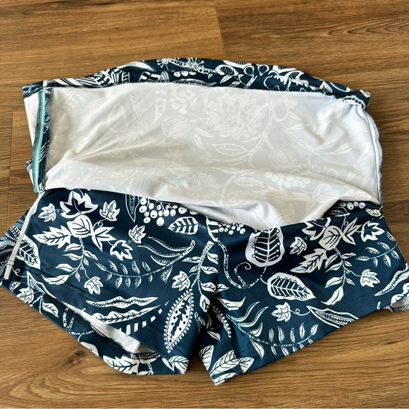 Gretchen Scott Skippy Skort Hummingbird Floral Navy Blue Stretch Skirt Small - Picture 3 of 9